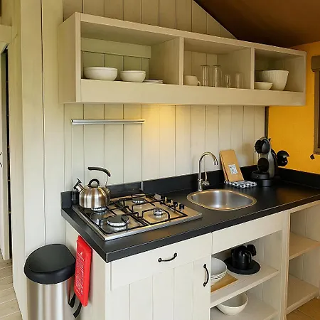 Οργανωμένο κάμπινγκ Lodgetent